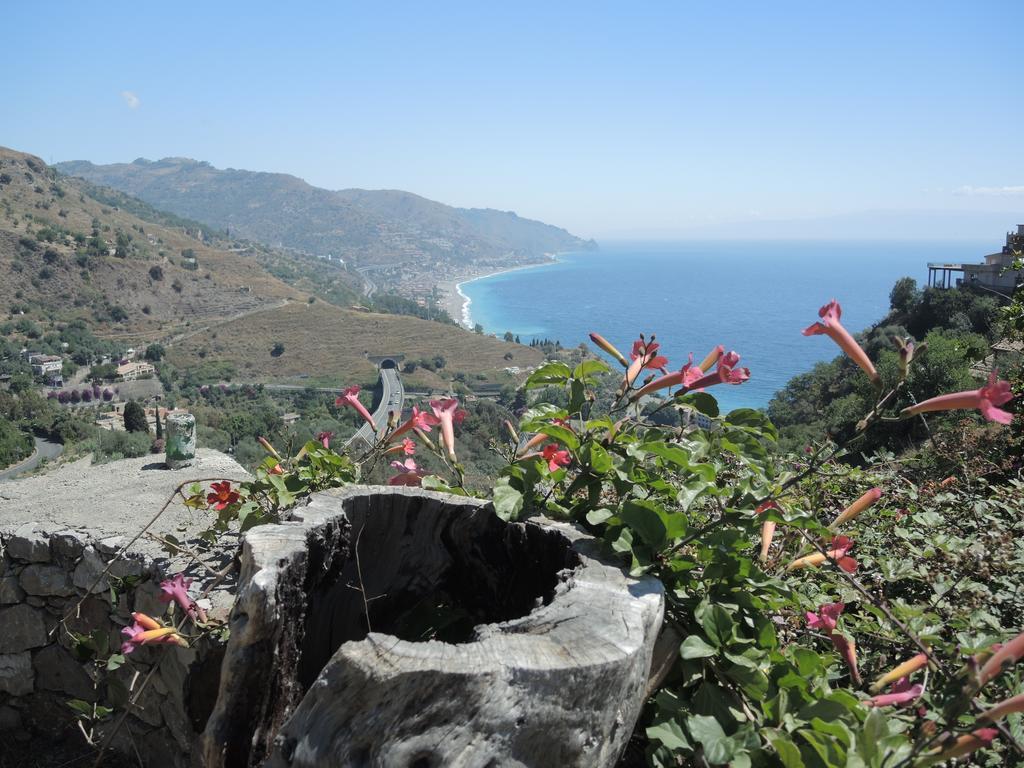 Medea Residence Appartamenti Vacanze Taormina Room photo